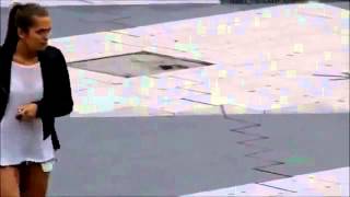 Sokakta Öpücük İstemenin Bedeli