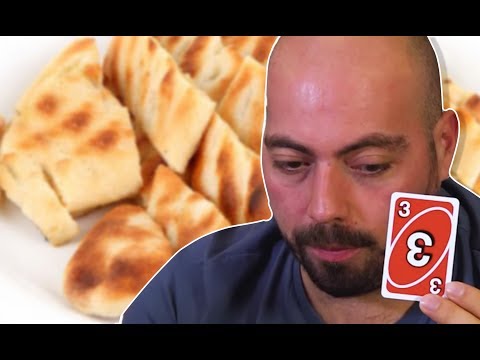 Kır Pidesi Yeme Kapışması - Kim Pes Edecek?