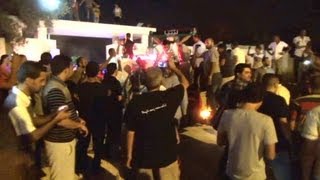 Libyan protesters force militias out screenshot 4