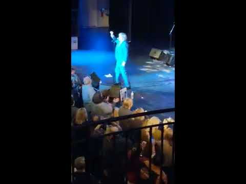 Peter Noone & Herman's Hermits - There's a Kind of Hush