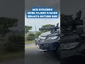 LAKUKAN AKSI NYELENEH! Ini Penampakan Mobil Pajero Pasang Senjara Gatling Gun, Polisi Ikut   Komen