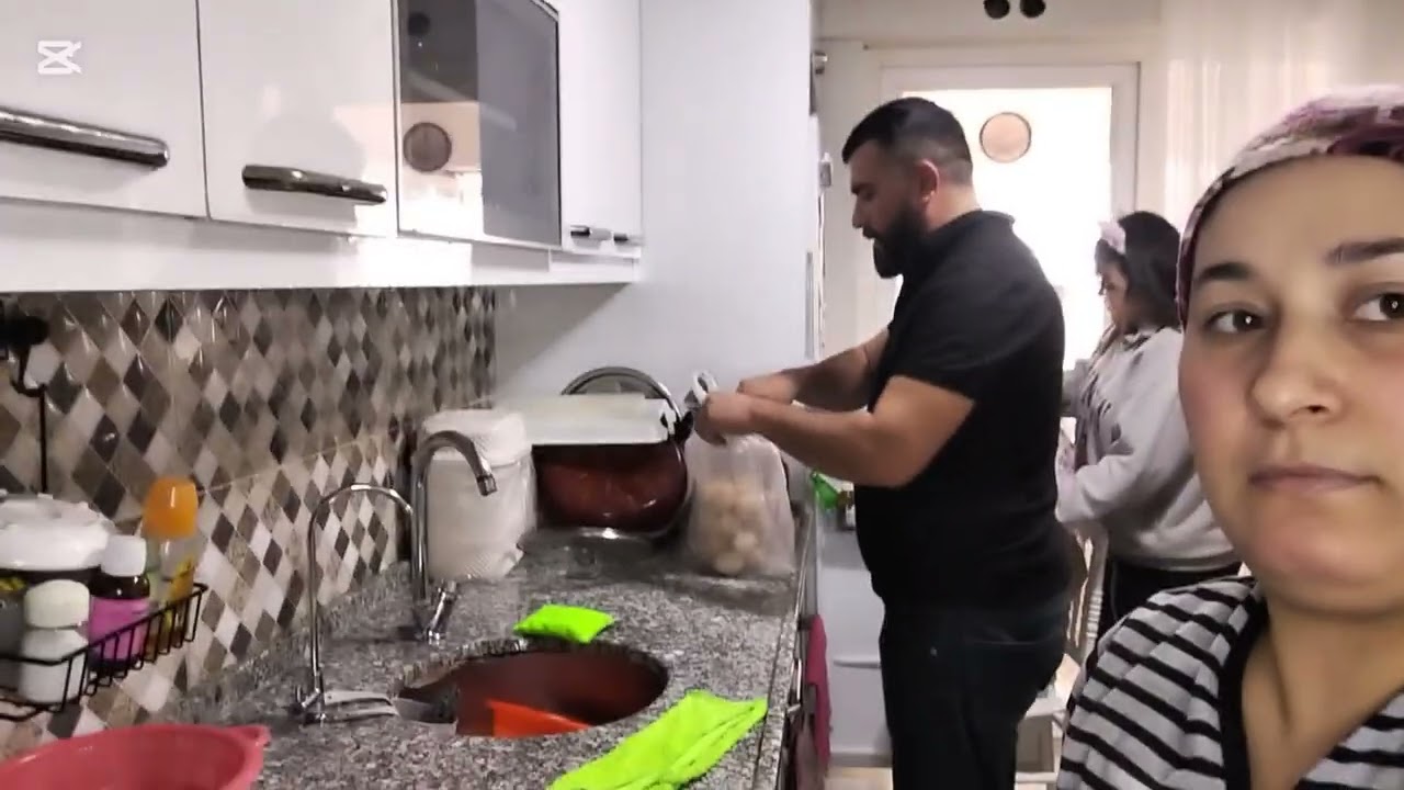 Sahur hazırlığı kumsal yine mutfakta ne yaptı  aksam yemeğim izlerseniz sevinirim ❤️