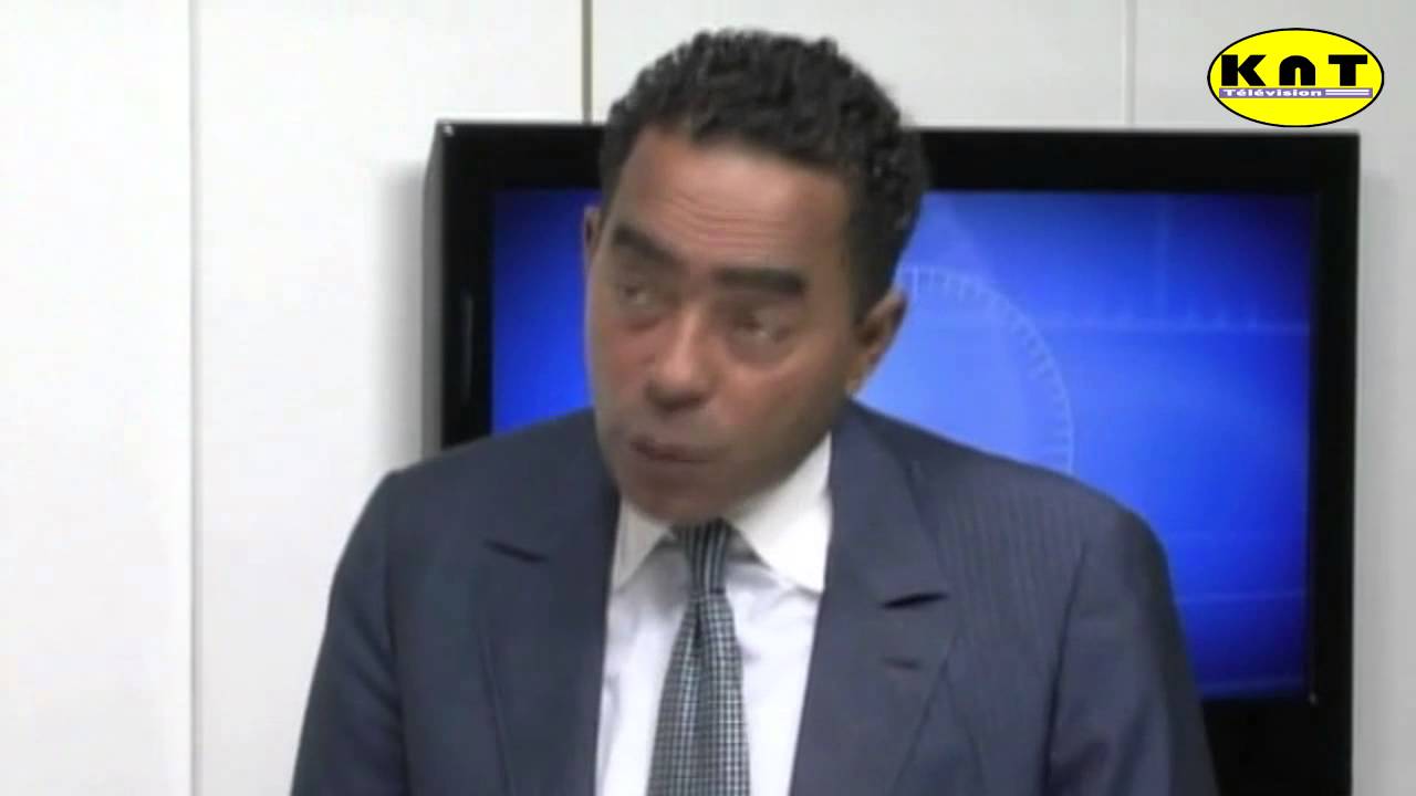 MR.BOURSOUFLET- SCANDALE - VIE PRIVE ET TELEPHONE PORTABLE PARODY BOBI