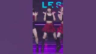 Download lagu 르세라핌 김채원 직캠 4K 'FEARLESS' (LE SSERAFIM KIM CHAEWON FanCam) | @MCOUNTDOWN_2022.5.26 220526