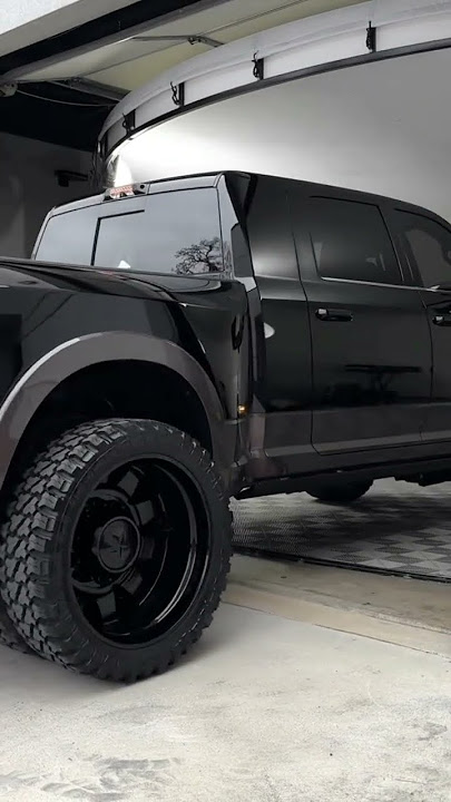 RAM 4X4 PICK-UP TRUCK #4x4 #automobile #pickuptruck #ramtruck #ram