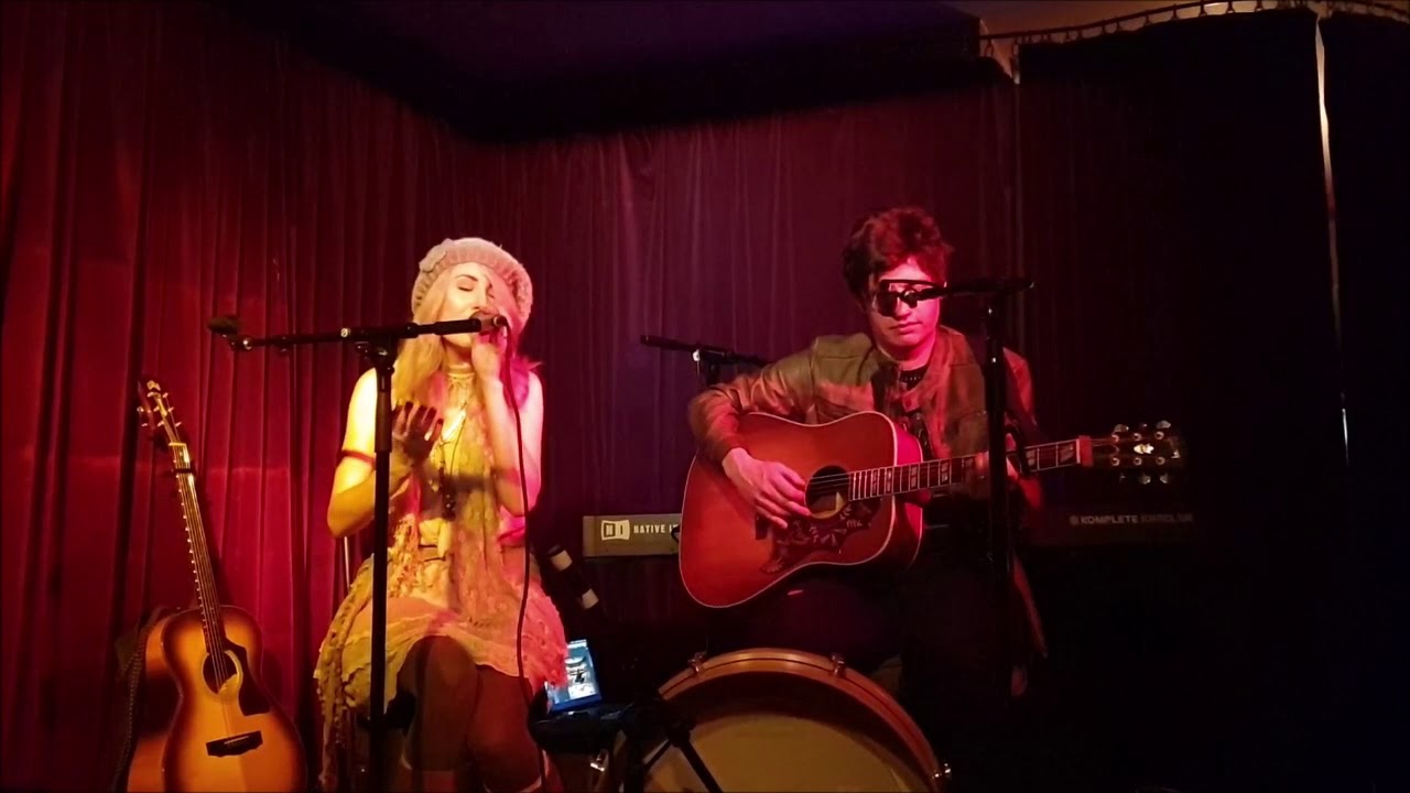 Emma King - Dive @ The Green Note, Camden, London 07/01/20