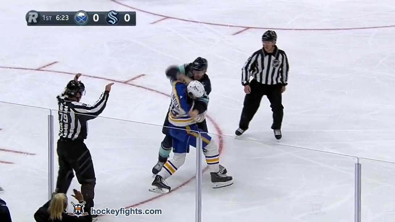 John Hayden vs Jamie Oleksiak Nov 4, 2021