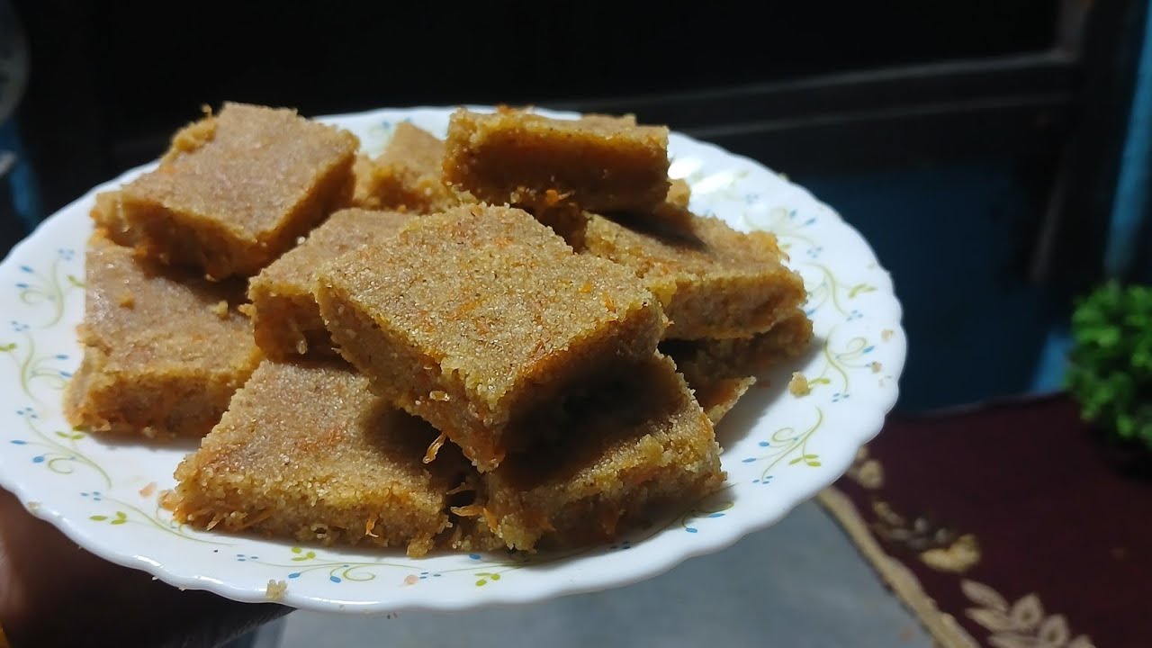Subah aur shaam k chai k saath khane wala yeh sooji k barfi ek dum swadish aur maajedaar 