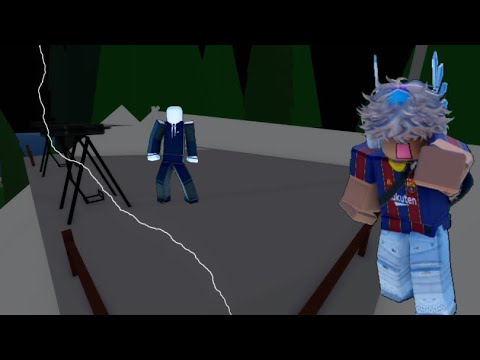 We Saw Slederman At the Top Of The Hill In BROOOKHAVEN 🏡 RP (He was watching us)