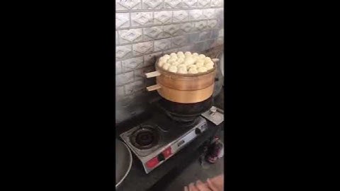 Commerical use new design Xiaolong Soup momo making machine automatic bun maker with CE