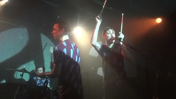 Django Django - Skies Over Cairo - Live @ La Maroquinerie - 25-05-2012