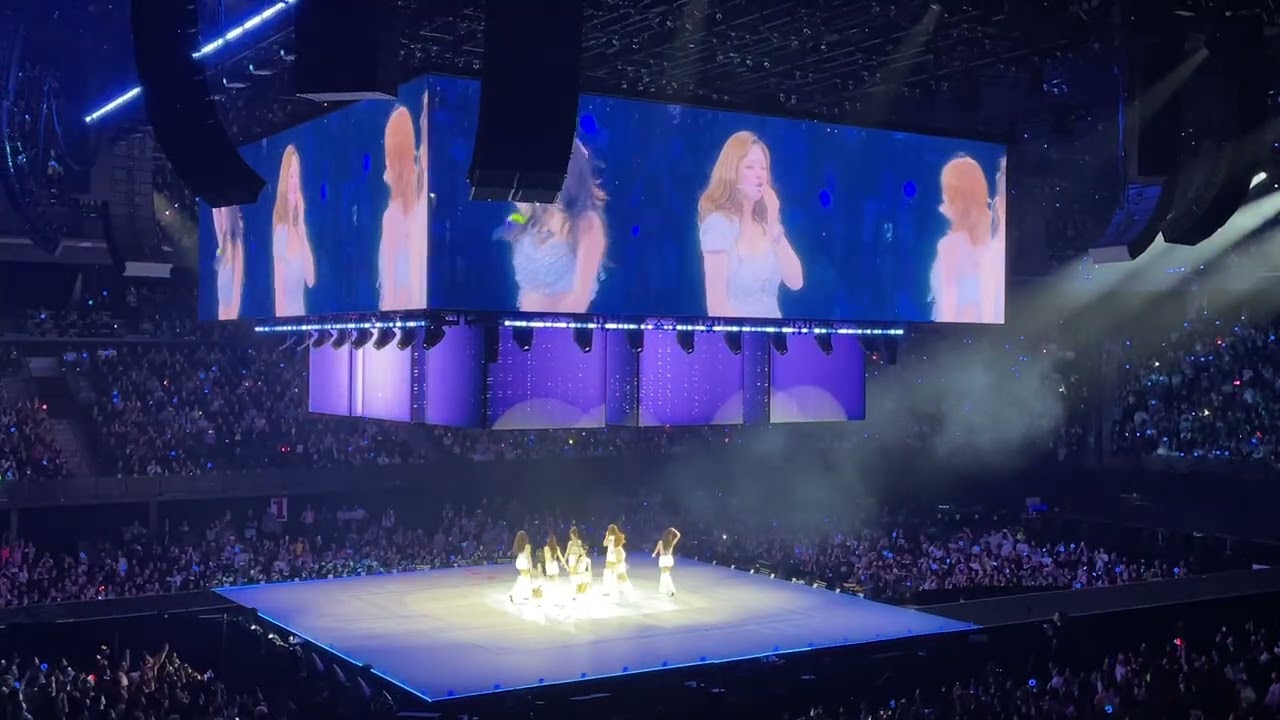 Twice - Moonlight Sunrise - This Is For Tour Hamilton, Ontario Day 2