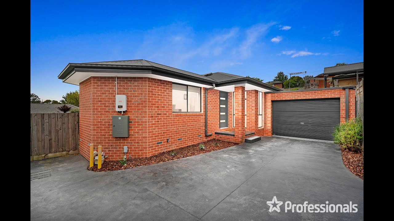 10a Chirnside Drive, Chirnside Park YouTube