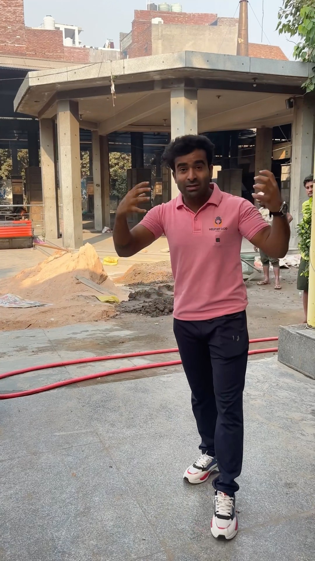 हमको कभी घमंड नहीं करना चाइए ?❤️?#humanity #respect #helping #trending #viralvideo #youtubeshorts
