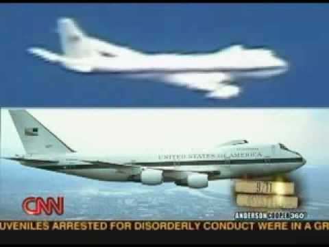 9/11 Mystery Plane ?? CNN Coverage