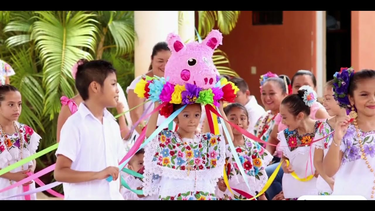 Baile de Cabeza de Cochino (U pool K'eek'een) - Costumbres Mayas de