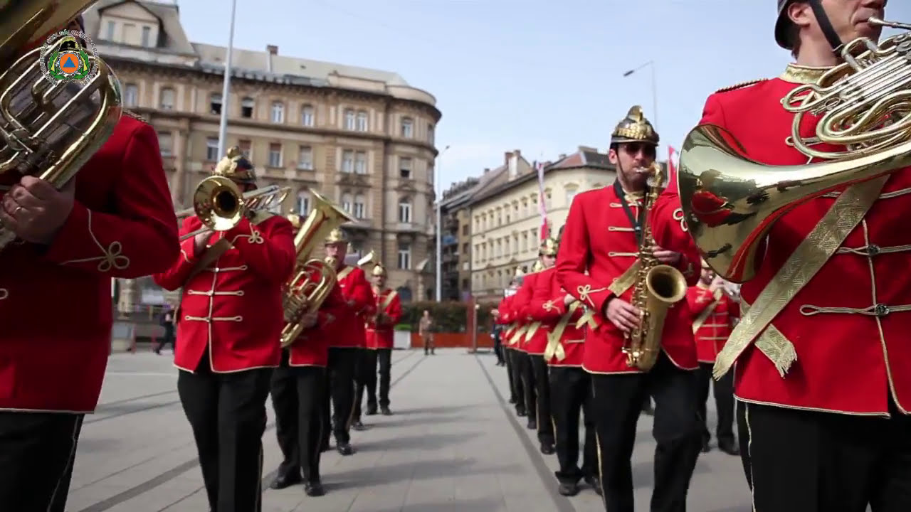 FLASHMOB | tűzoltózenekar | Westend | Budapest