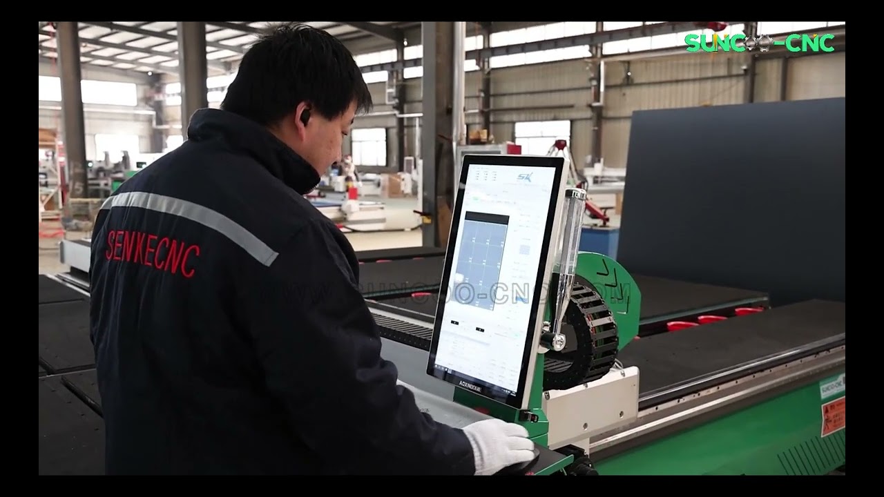 Full Automatic glass cutting machine.