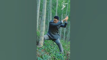 Hidden Bamboo Craftsmanship in the Mountains | Handmade Bamboo Chair & Lamp for Modern Living