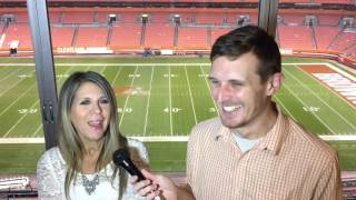Mary Kay Cabot and Dan Labbe talk about an 0-16 season