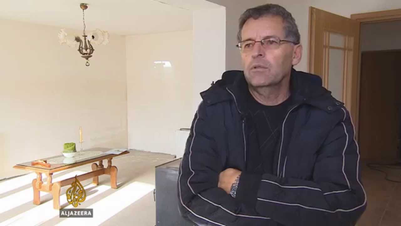 منازل غمرتها الفيضانات تنتظر إعادة الإعمار في غونجا