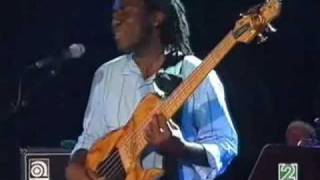 Richard Bona - Dina Lam chords