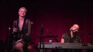Sarah Hudson & Ferras - Immortal Flame (Live @ Hotel Cafe) [2012.05.11]