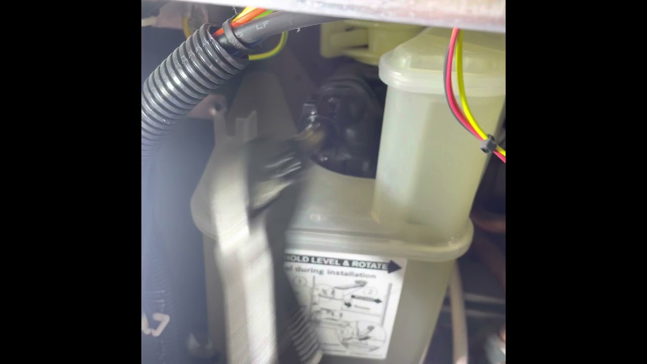 60 second breakdown no hot water Worcester Bosch 30i ERP ⚠️rare fault⚠️ -  YouTube