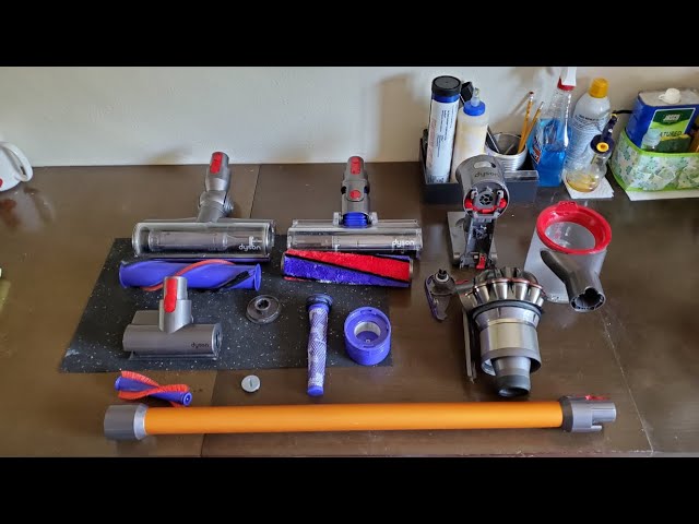 Dyson V8 Absolute Cordless Vacuum Tune Up - Cleaning and Maintenance Tips 