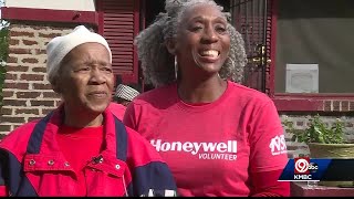 Honeywell Volunteers Help Older, Disabled Kansas Citians Fix Up Homes