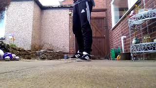 Psycho kid destroys Xbox controller