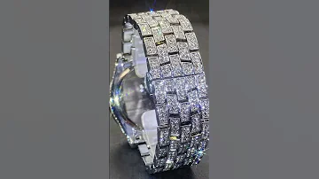 حو ل كل لحظة إلى بصمة فاخرة تمي ز مع ساعة Ice Watch العصرية حيث يلتقي الترف بالأناقة الجريئة 