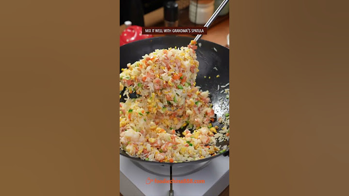 EASY EGG FRIED RICE WITH SHRIMP RECIPE #recipe #cooking #chinesefood #eggfriedrice #friedrice