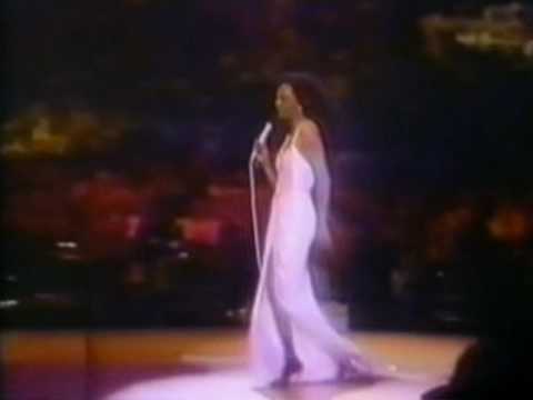 "Upside Down" - Michael Jackson at Diana Ross Conc...