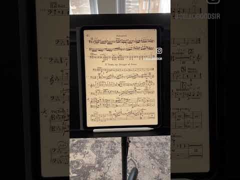 Reading music on