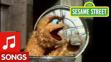 Sesame Street: When Oscar was Orange (I Love Trash)