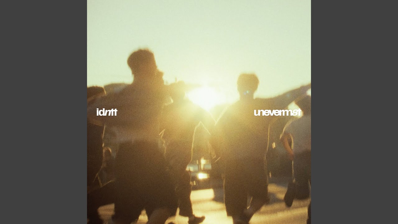 New auf YouTube ansehen New auf YouTube ansehen