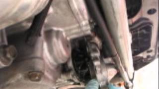 : Burgman 650 - DIY - Water Pump Oil Leak - Rebuild Part 1