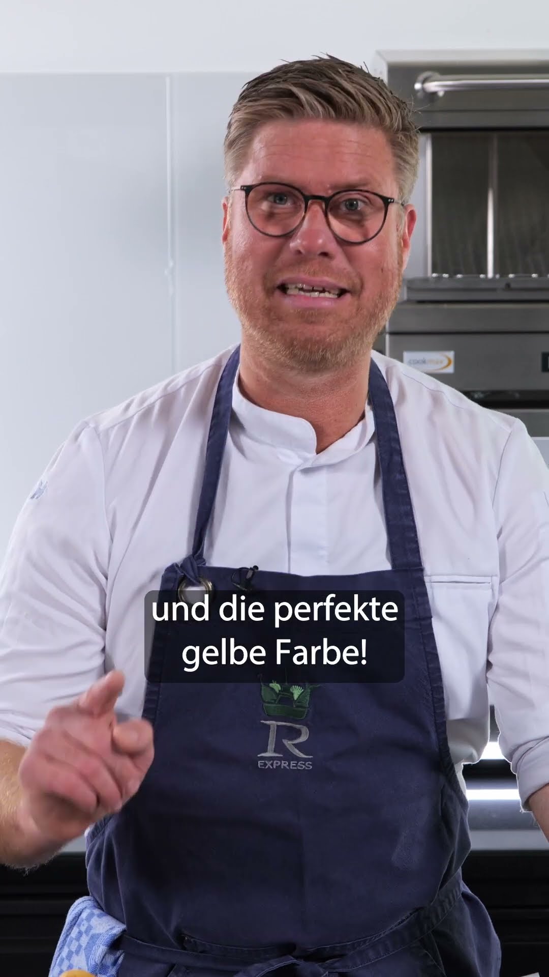 Schweinebacken mit Kartoffelpüree und Beluga Linsen - Zubereitung - YouTube