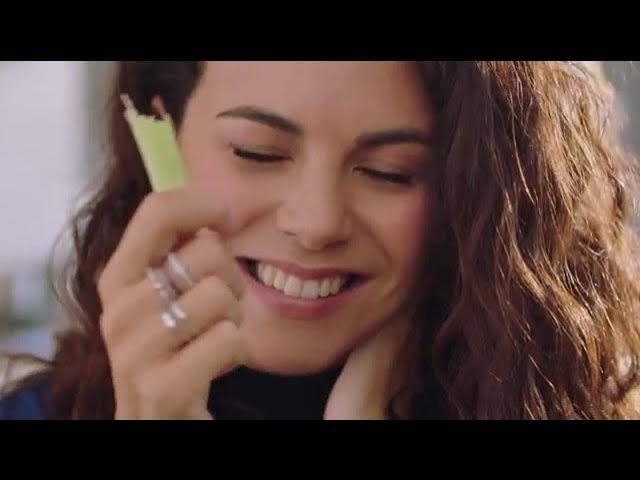 Katta kokrakli yalangoch qizlar fotosuratlari