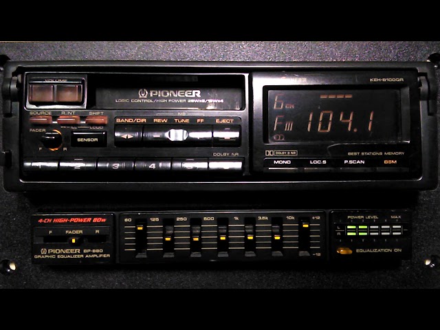 Vintage Pioneer KEH-8100QR AM/FM SuperTunerIII cassette car stereo