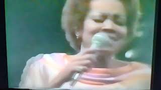 Staple Singers 1977 Sweeter Than The Sweet Live