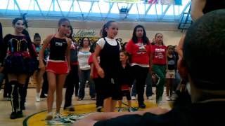 Sharp int. Spectator dance