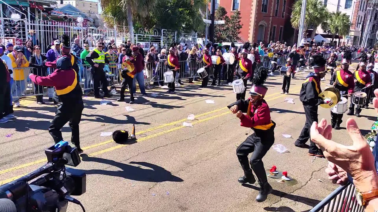 Mardi Gras Fun in Lafayette, LA YouTube