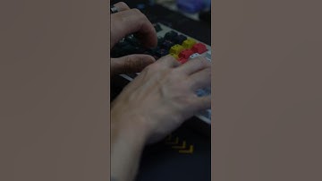 Neo 80 in 4 different mounting styles. #mechanicalkeyboard #Neo80