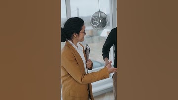 How the Fed Controls Interest Rates (and Why It Affects You) 💸