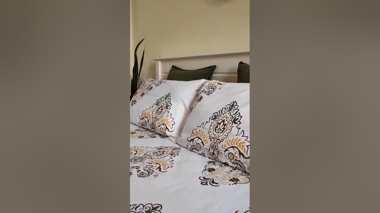 Enrich the experience of a clean, neat and wrinkle free bed with the