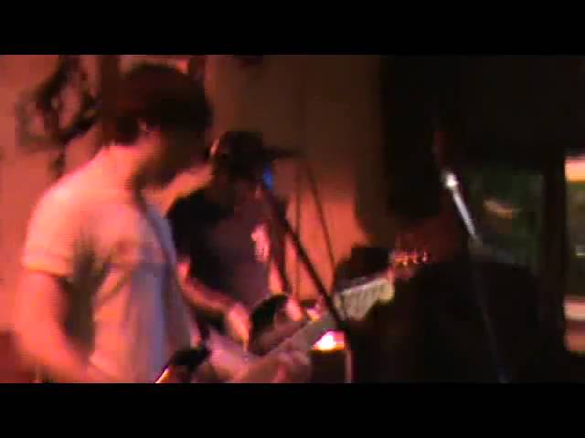 Guarda the return - the warning su YouTube Guarda the return - the warning su YouTube