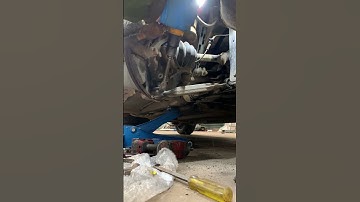 remove ball joint on wishbone using air chisel