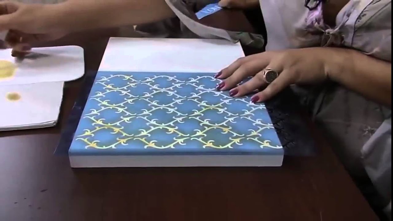 STENCIL OPA - MARISA MAGALHAES CAIXA LONDRES